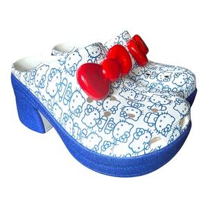Nwot Crocs Hello Kitty Siren Clogs Blue Size 9 Hello Kitty's 50th Anniversary